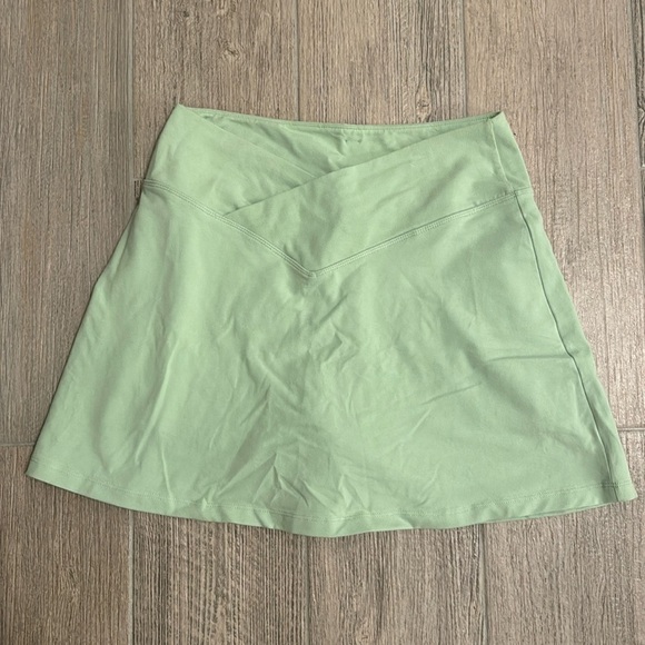 PINK Victoria's Secret Pants - super cute size L light green sporty skort from Pink